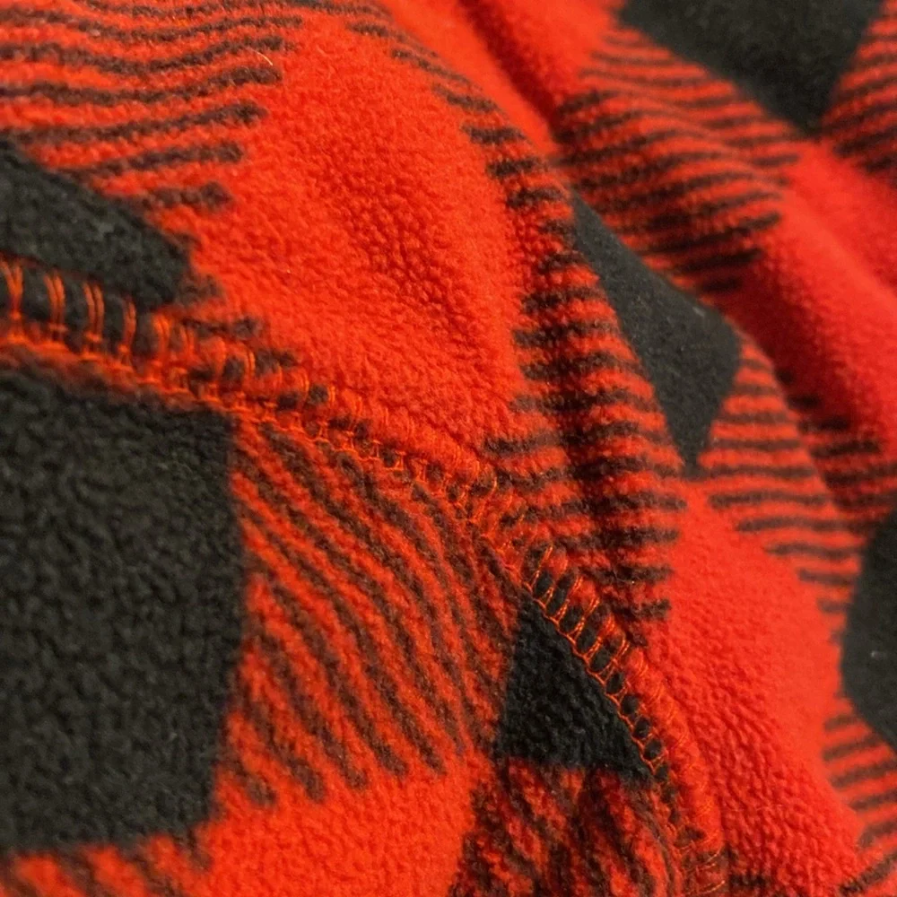 Carter’s Buffalo Plaid Fleece Pullover Top 12 Months